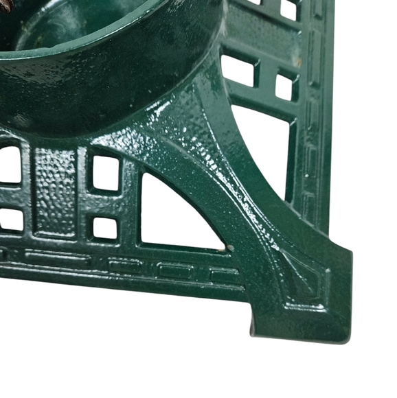 Vintage Traditional Christmas Green Cast Iron‎ Tree Stand - Picture 2 of 5